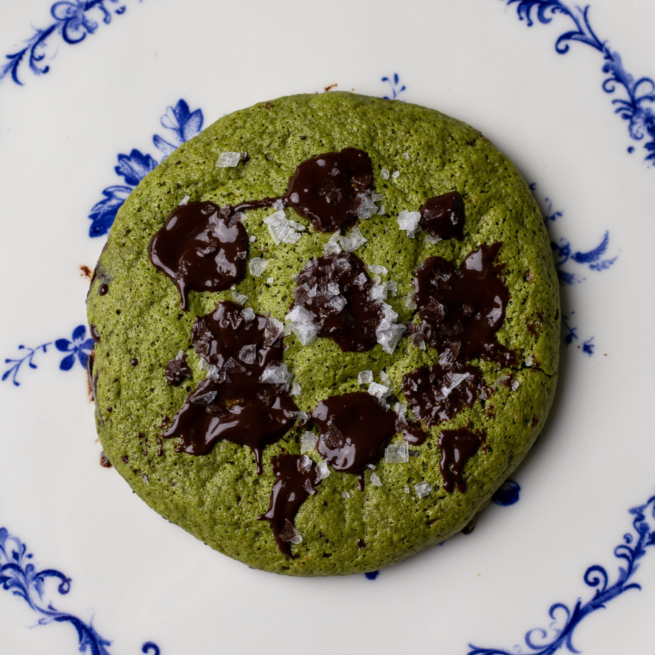 Matcha Mint Chocolate Chip Cookies: The Vegan Paleo Thin Mint Dupe